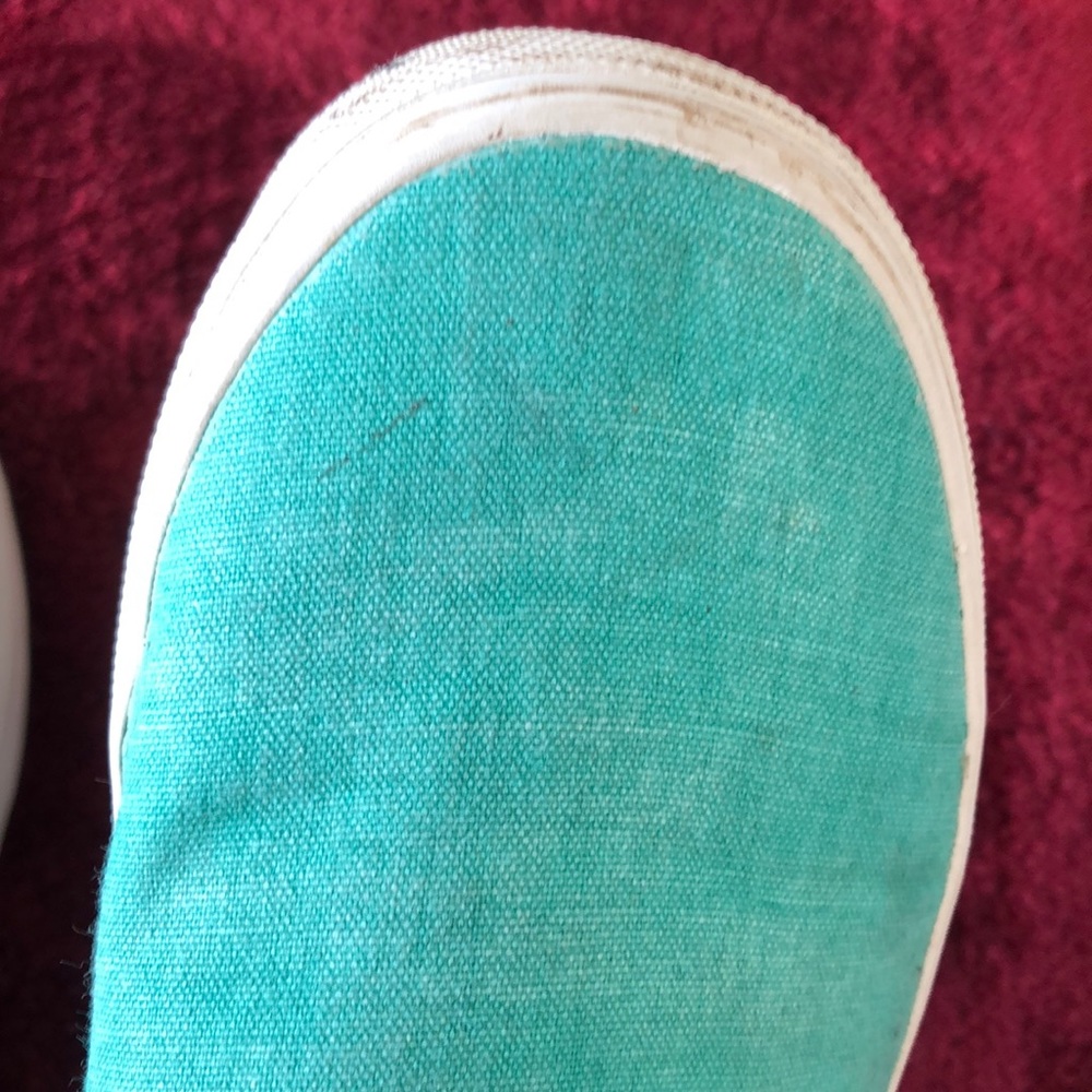 Vans - Picture 3 of 5